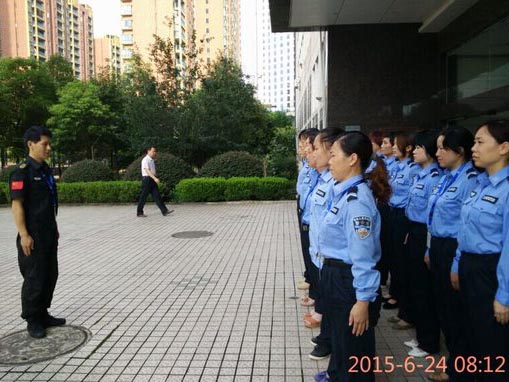 天網(wǎng)監(jiān)控值機員軍訓