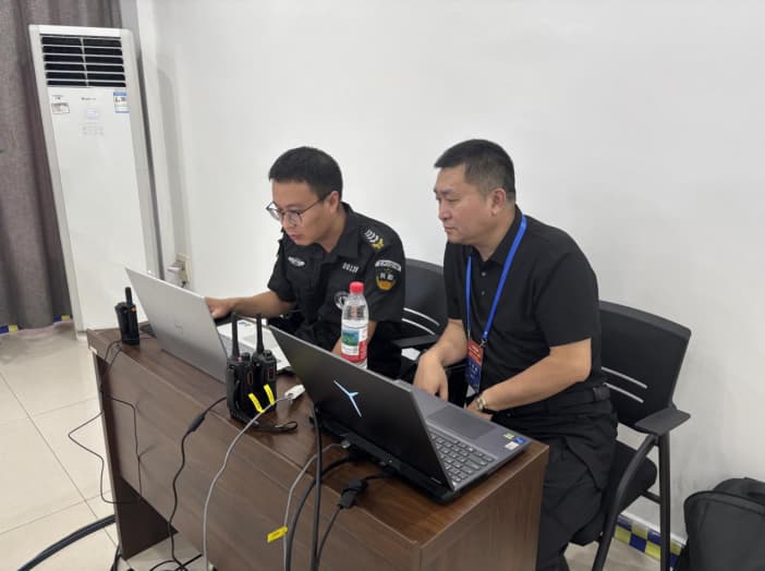 1760596721615577.jpg 1760586826284276.jpg